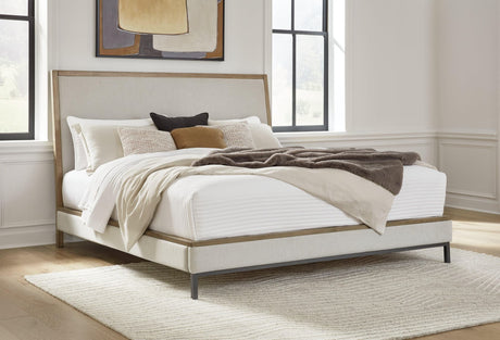 Tomtyn Light Brown Queen Upholstered Bed