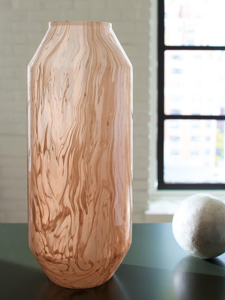 Dushby Blush Pink Textured Vase