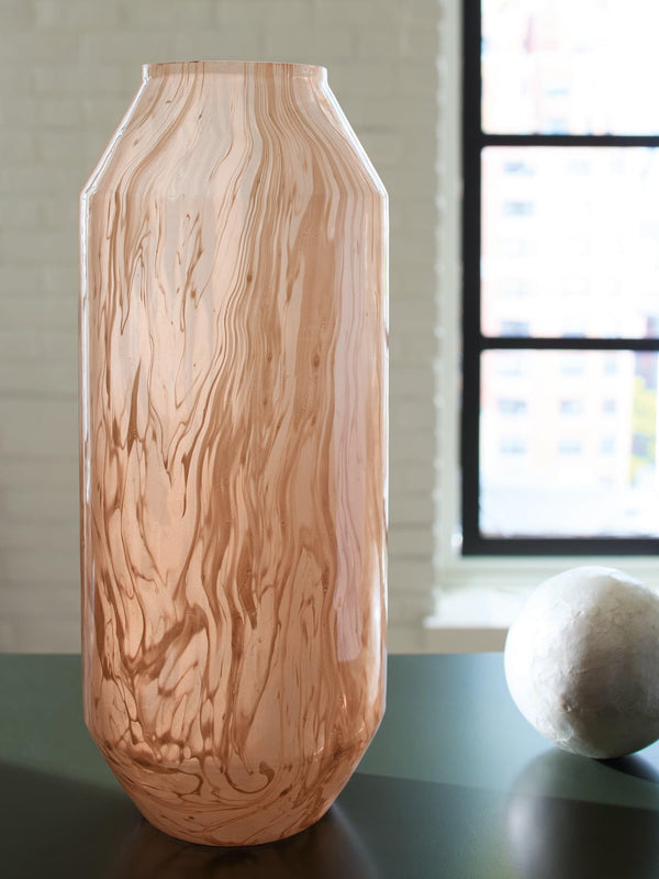 Dushby Blush Pink Textured Vase