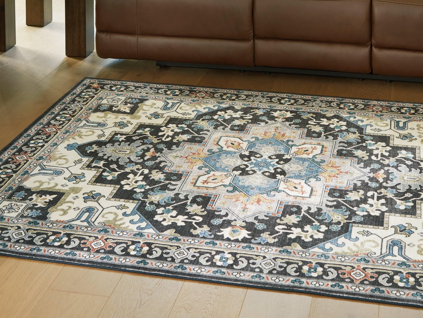 Leningston Black/Cream/Blue 5' x 7' Washable Rug