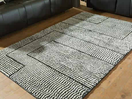 Kurtmen Black/Ivory 5' x 7' Area Rug