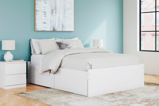 Onita White Queen Platform Bed with 1 Side Storage
