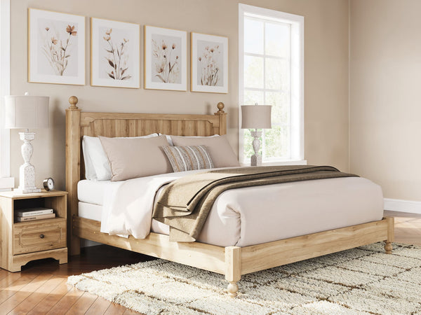 Aleaport Warm Brown King Panel Bed