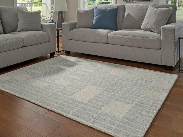 Dylanton Ivory/Blue 5' x 7' Area Rug