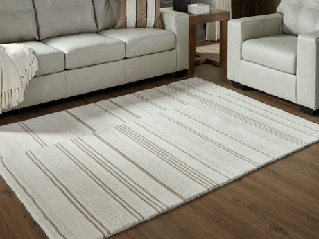 Gadence Ivory/Tan 5' x 7' Area Rug