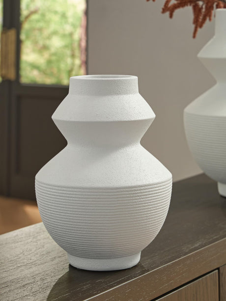 Naveen White Vase