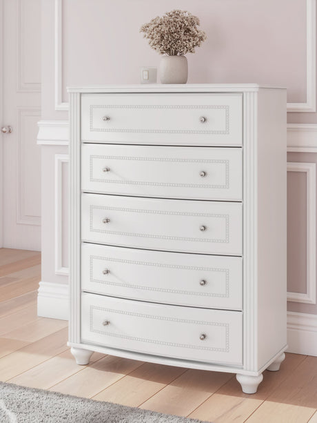 Kozlani White Chest of Drawers