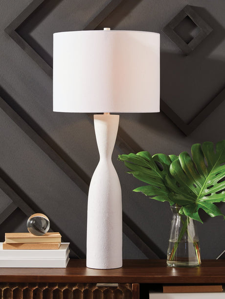 Davinford White Table Lamp