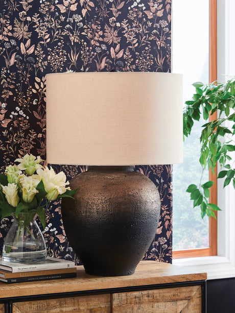 Newgerhard Brown/Black Table Lamp