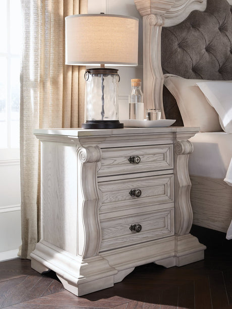 Bruchandi Antique White Nightstand