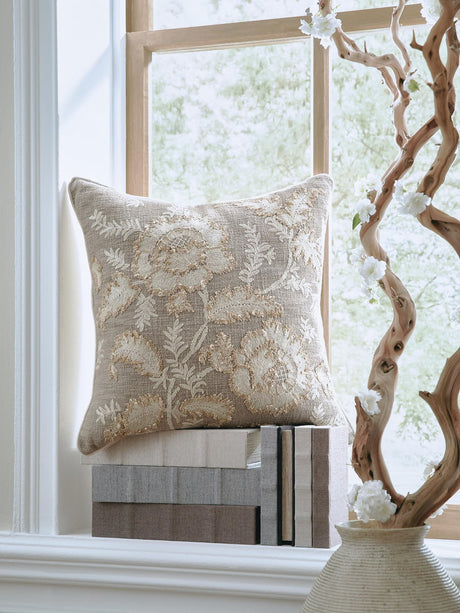 Viveka Brown/Beige Pillow (Set of 4)
