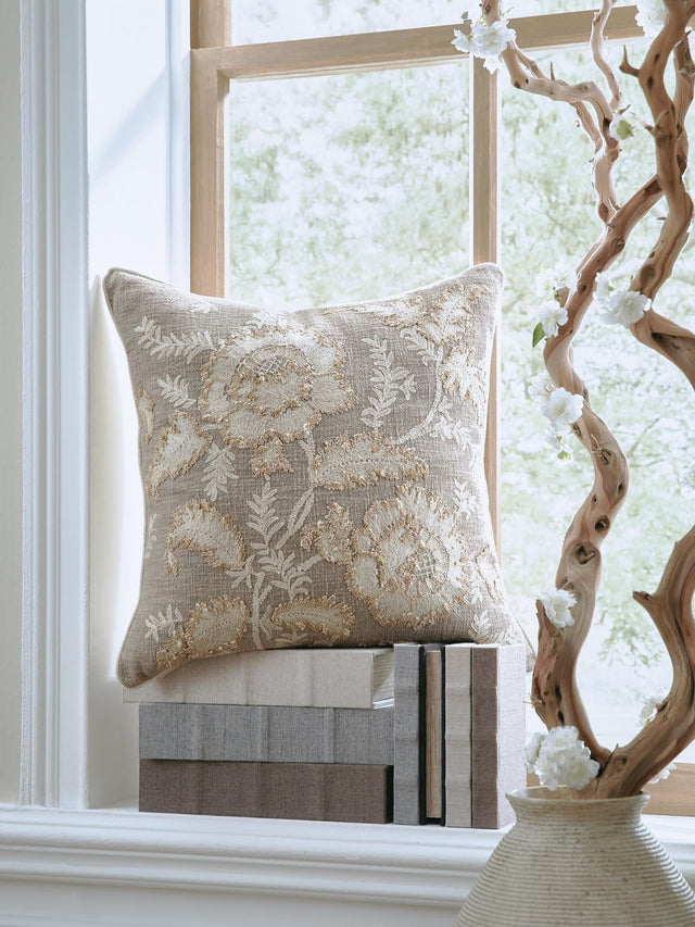 Viveka Brown/Beige Pillow (Set of 4)