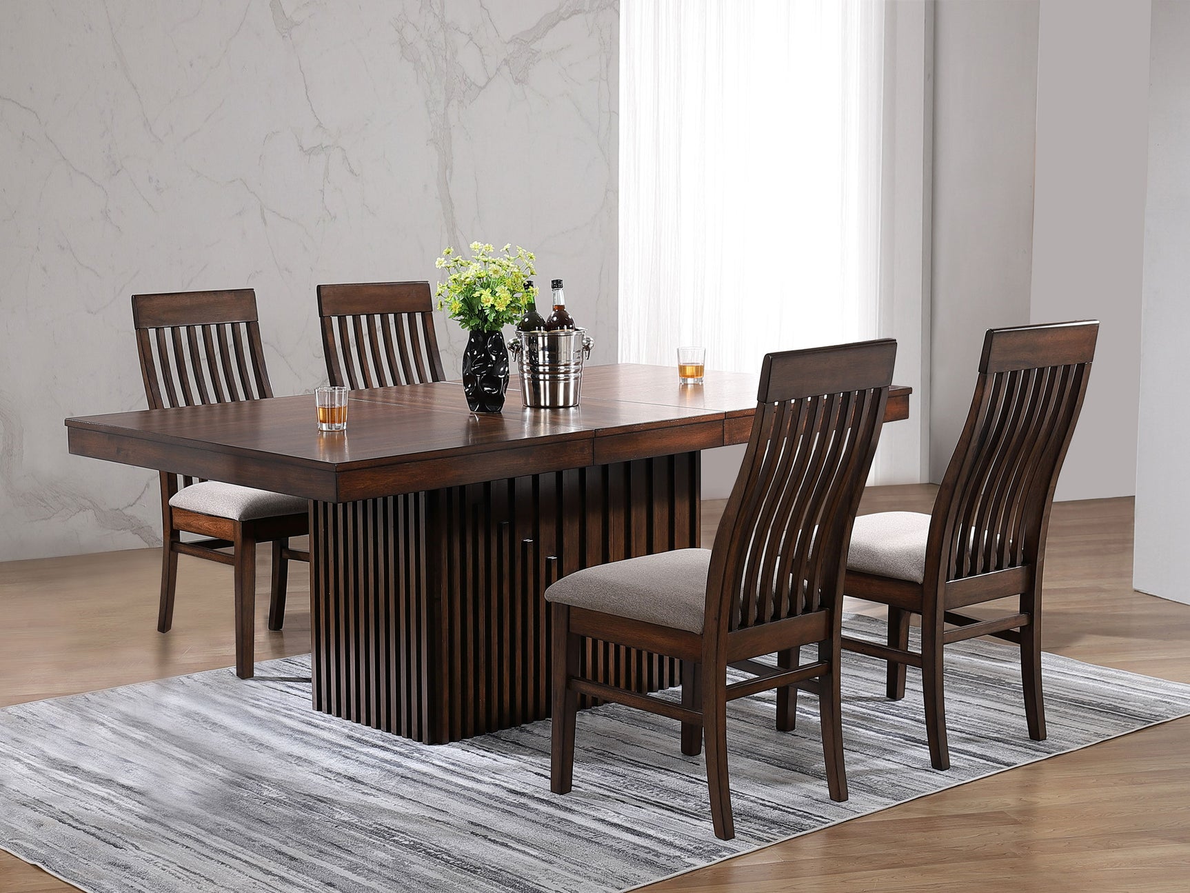 Briarwood Brown Extension Leaf Dining Room Set