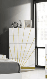 Safa White Gold Chest