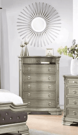 Santa Monica Antique Silver 5-Drawers Chest