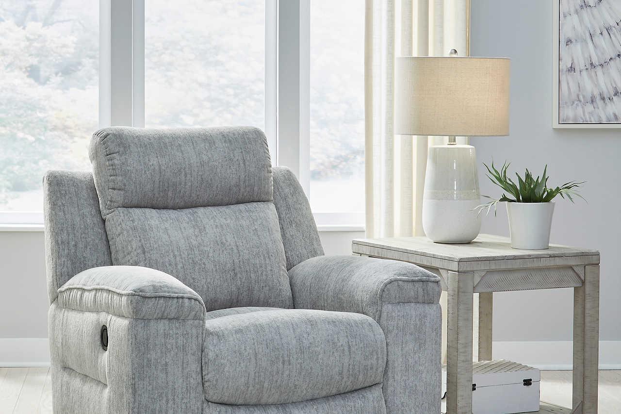 Buntington Light Gray Rocker Recliner