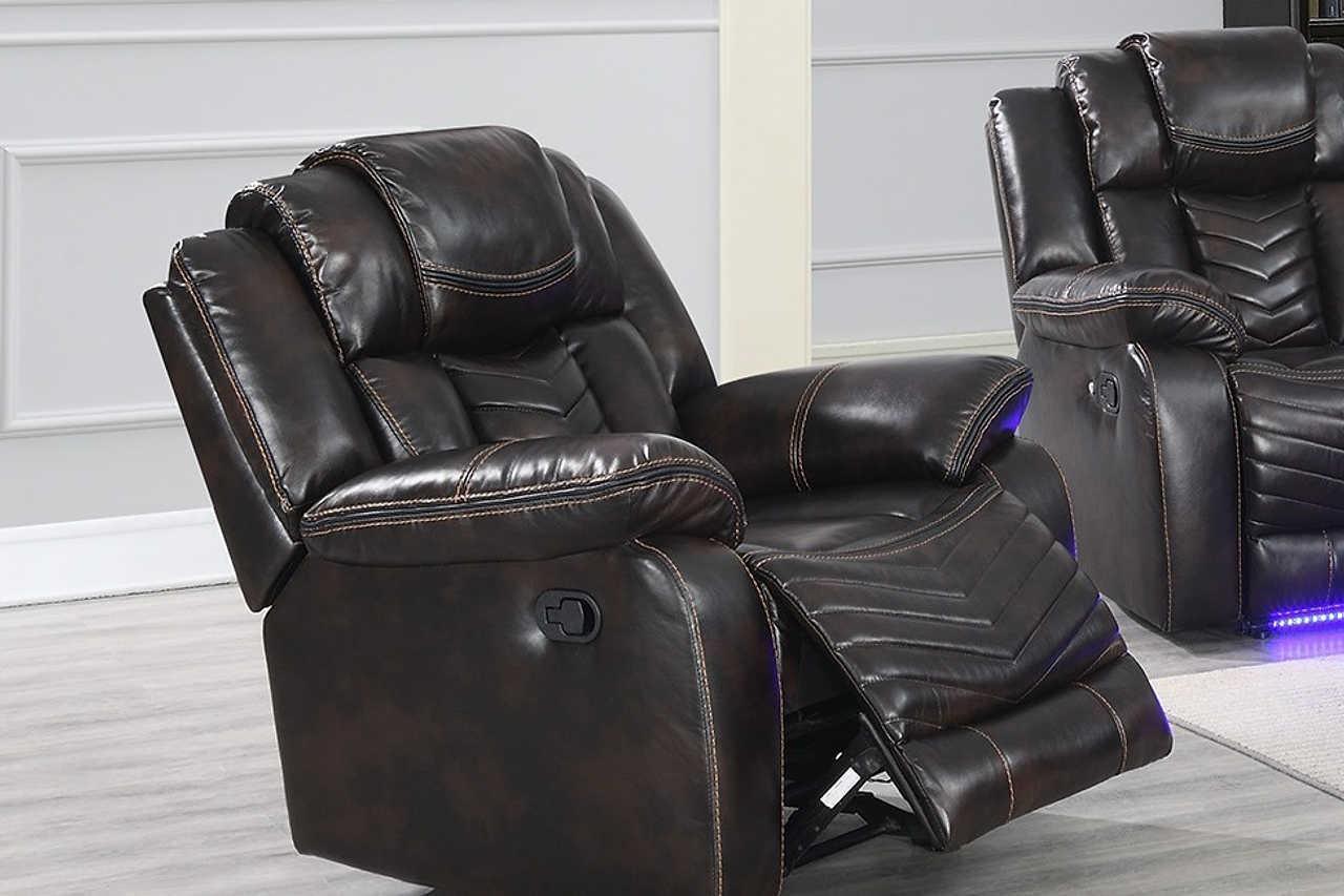 Lucky Charm Brown Power Reclining Set