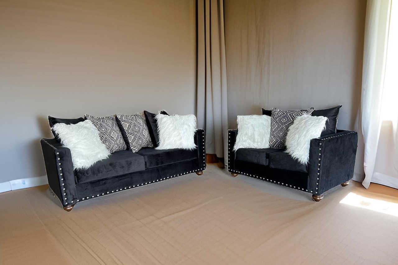 Zander Black Velvet 2-Piece Living Room Set