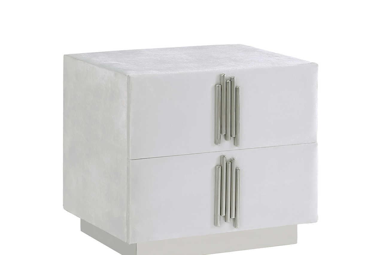 Token White Modern Chest - Ella Furniture