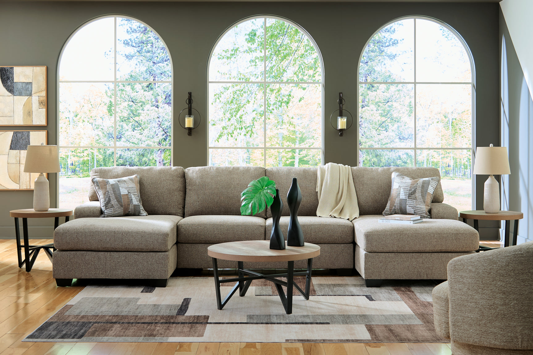 Newellen Hemp Chenille 3-Piece Sectional with Chaise