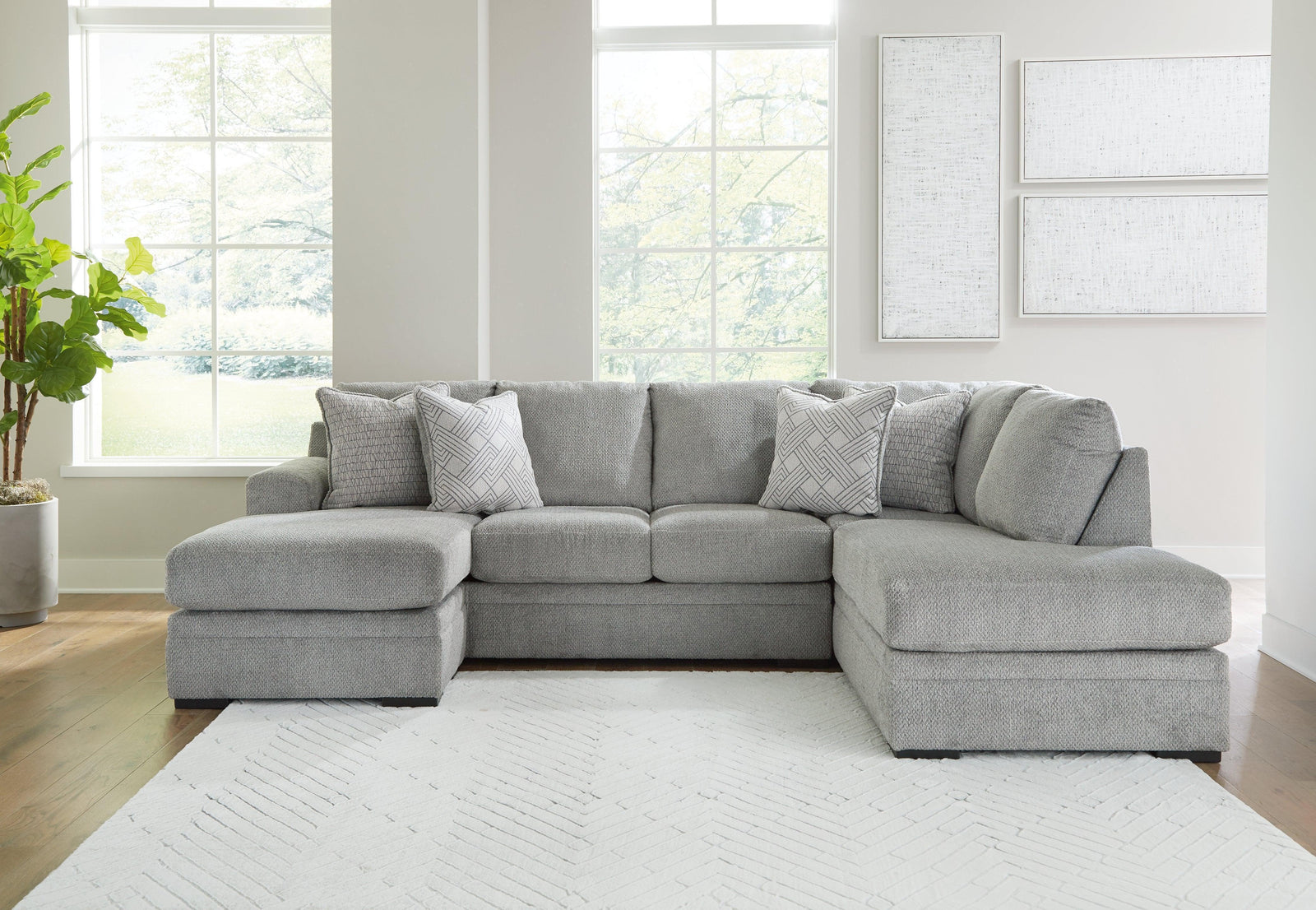 Casselbury Cement Velvet 2-Piece Sectional With Chaise