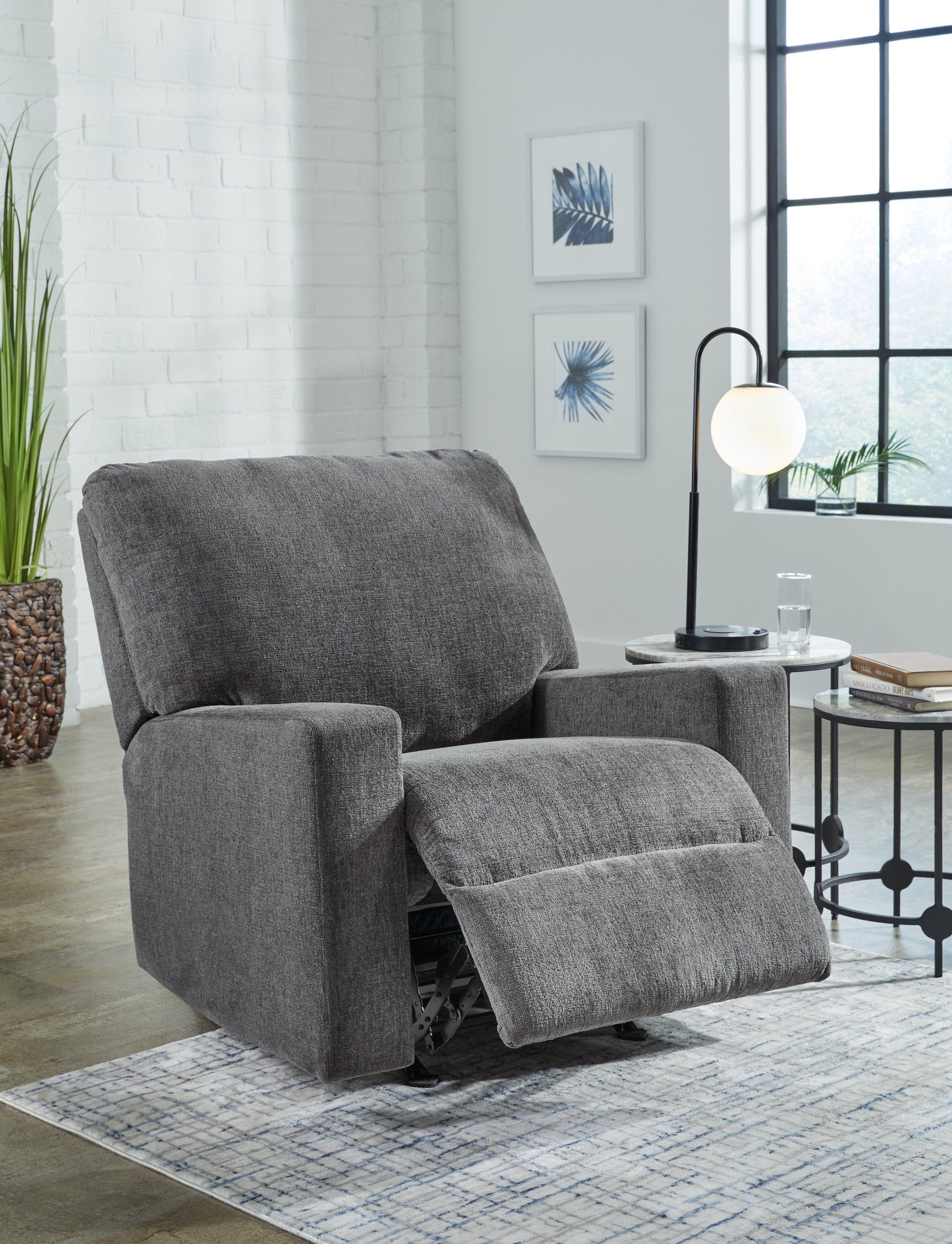 Rannis Pewter Chenille Recliner