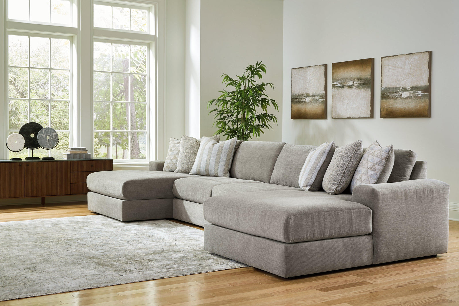 Avaliyah Ash Chenille 4-Piece Double Chaise Sectional