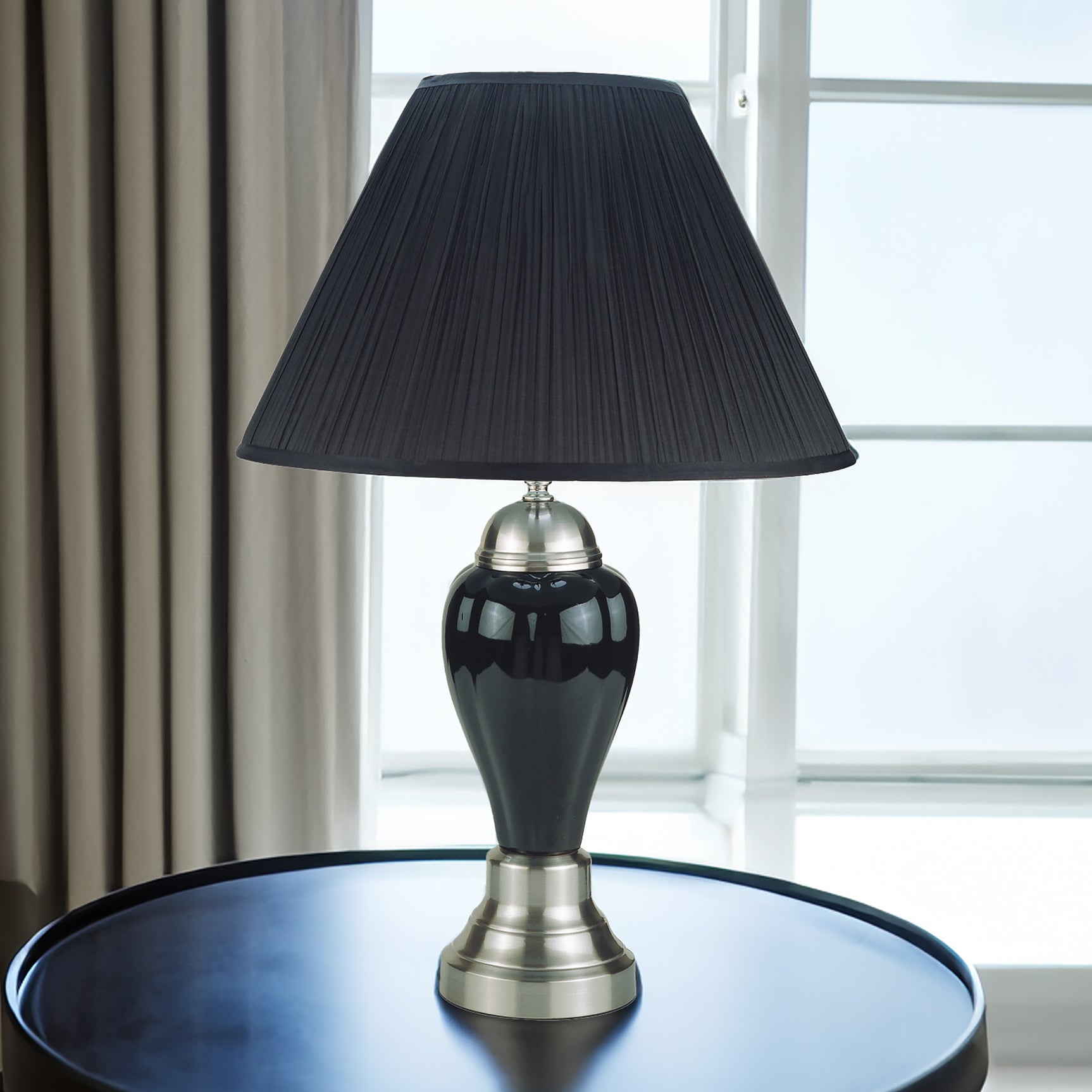 Porcelain Black Lamp