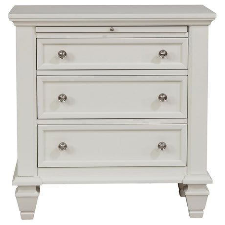 Sandy Beach White Queen Panel Bed Bedroom Set with Dresser, Mirror, NightStand, and Chest — product image 6