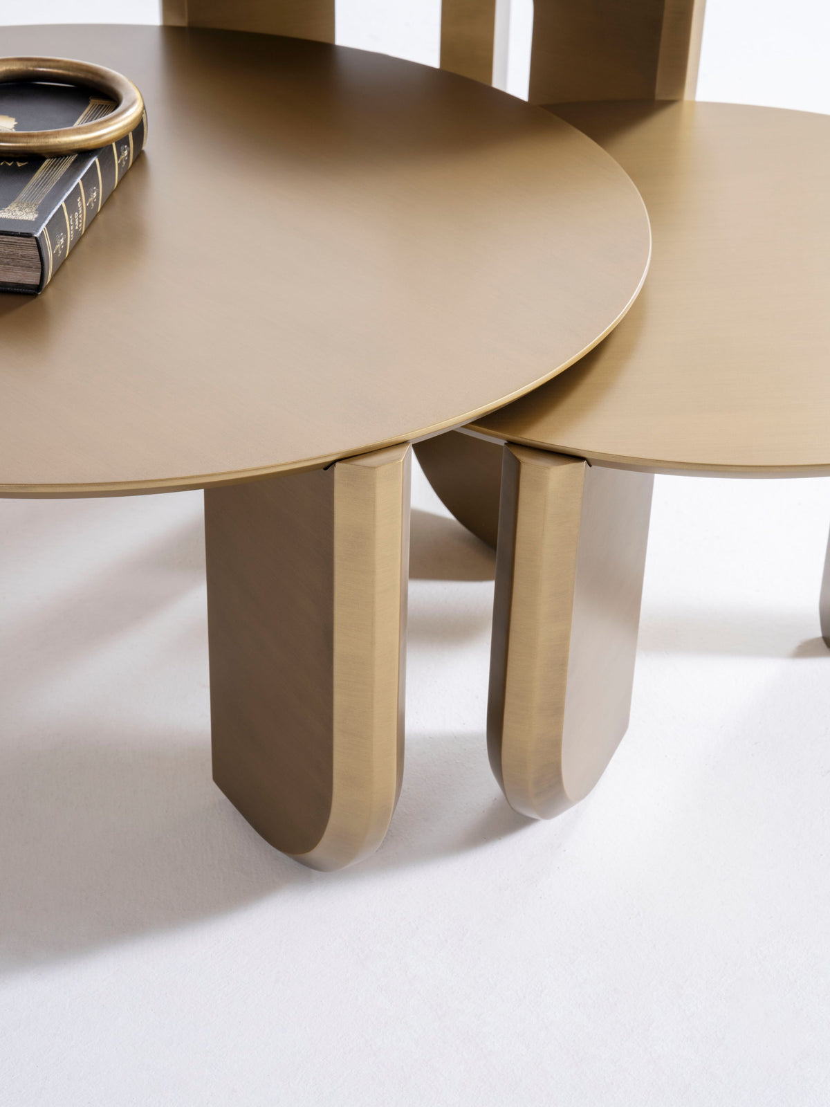 Olena Gold 3-Piece Coffee Table Set