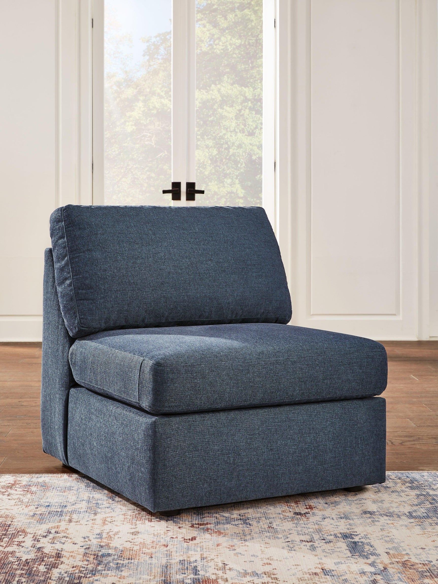 Modmax Ink 5-Piece Sectional with Audio System