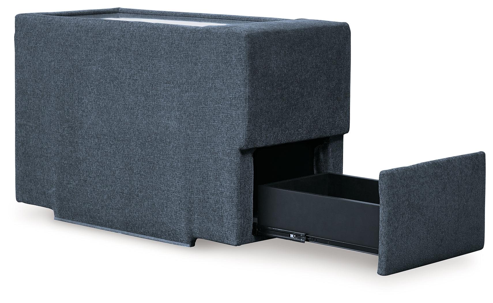 Modmax Ink 7-Piece Sectional