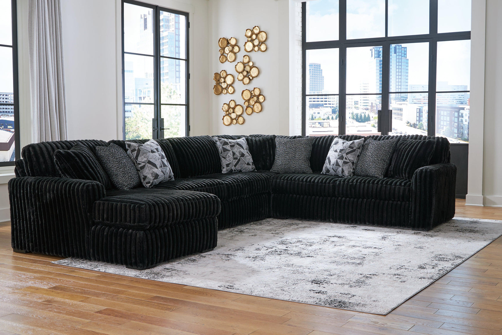 Midnight-Madness Onyx Velvet 4-Piece Sectional with Chaise