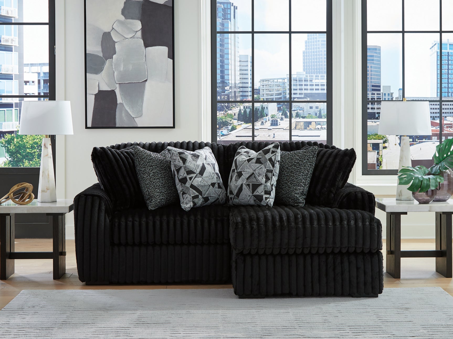 Midnight-Madness Onyx 2-Piece Sectional with Chaise