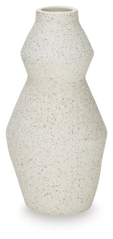 Dawthorne Cream Vase