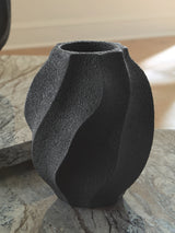 Judworth Black Vase