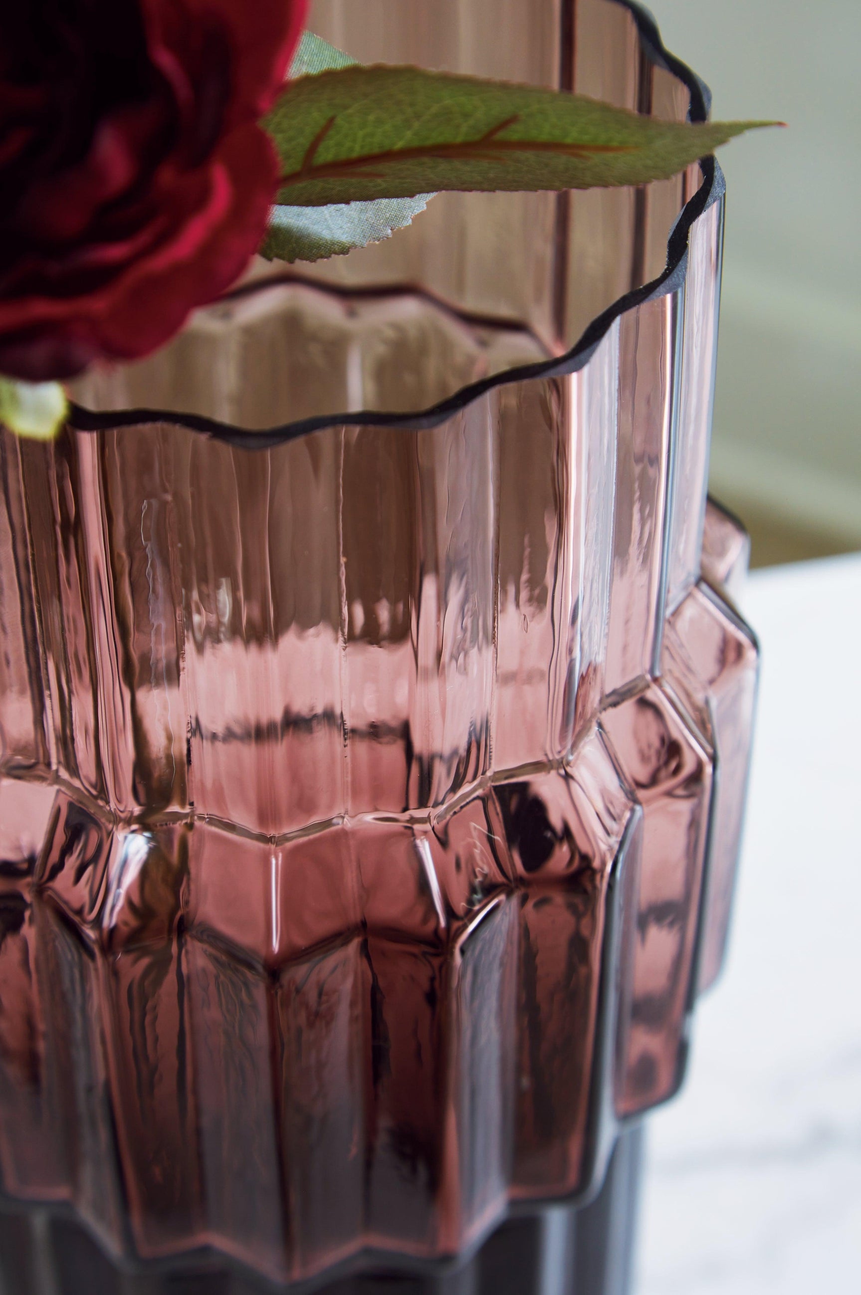 Dorlow Mauve Vase (Set of 2)