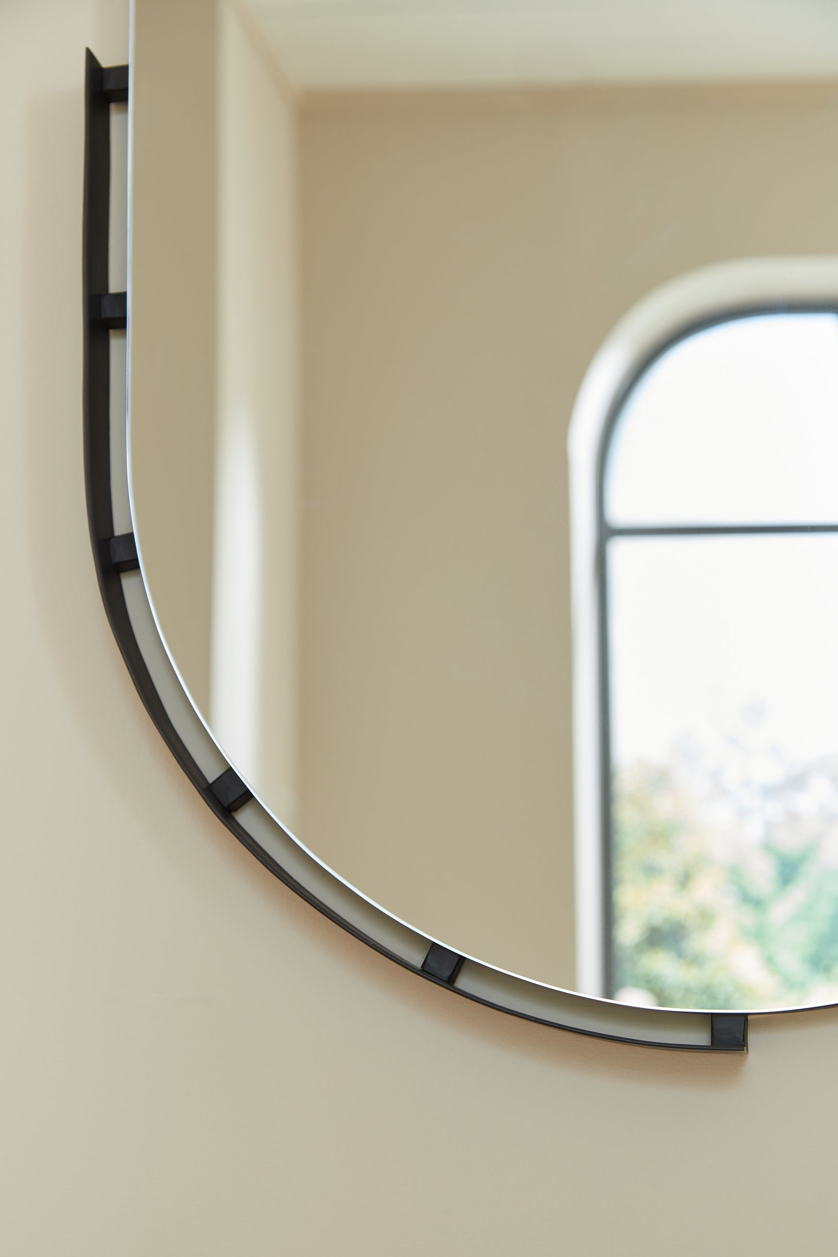 Valkings Black Accent Mirror