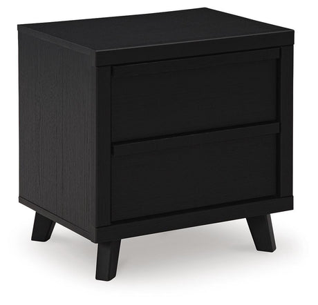 Danziar Black Panel Bedroom Set angled view