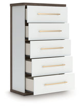 Kendanport Brown/White Chest of Drawers