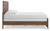Broachmyn Auburn King Panel Bed