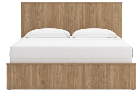 Gramburg Warm Natural Brown King Panel Bed view 7