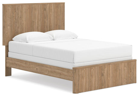Gramburg Warm Natural Brown Full Panel Bed angled view