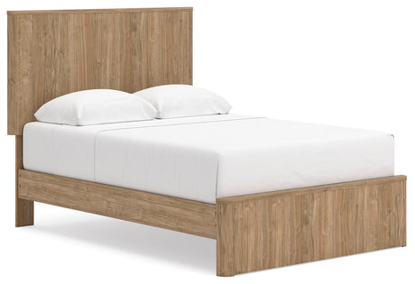 Gramburg Warm Natural Brown Full Panel Platform Bed angled view