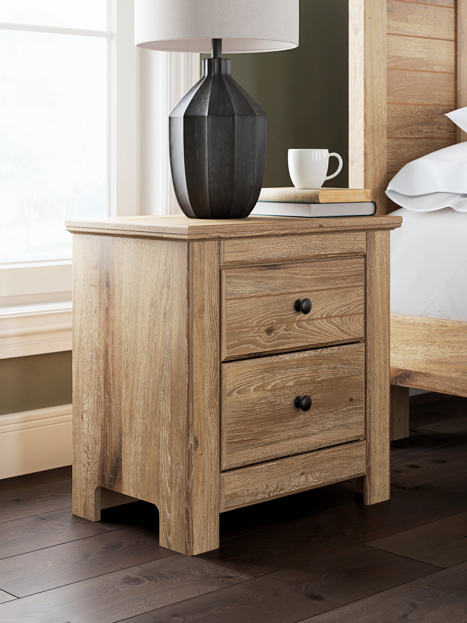 Makidern Tan Nightstand