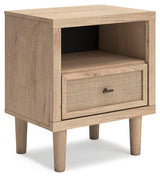 Cielden Two-tone Panel Bedroom Set angled view