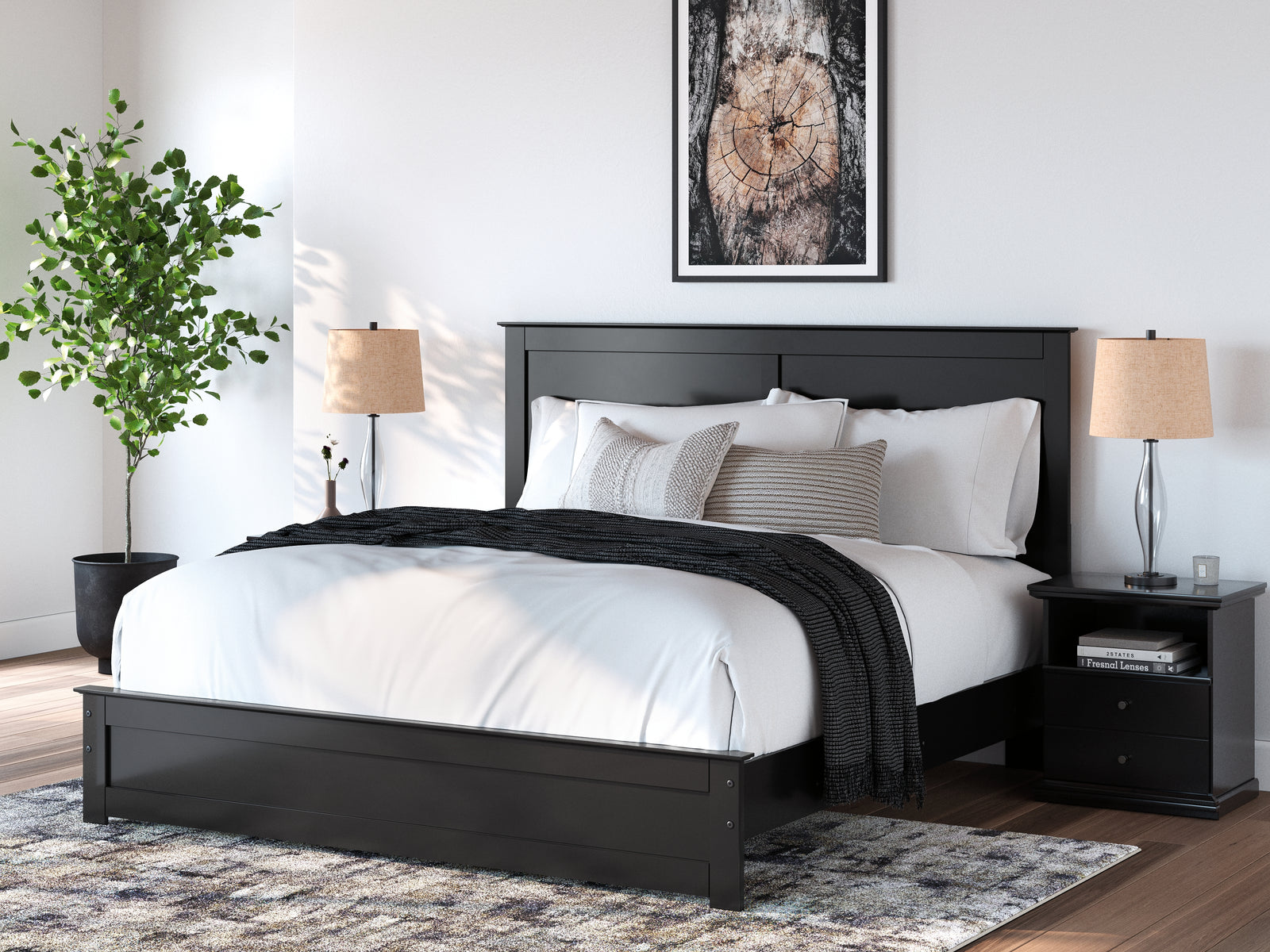 Maribel Black King Panel Bed