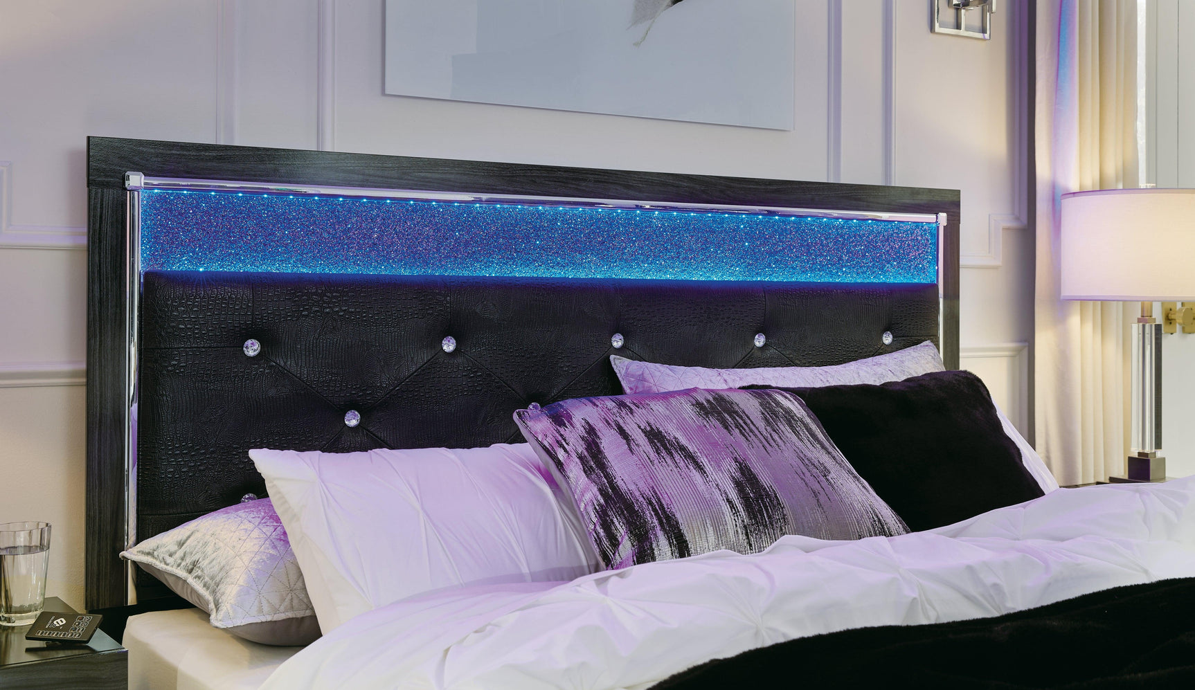 Kaydell Black Queen Upholstered Panel Bed B1420B14 - Ella Furniture