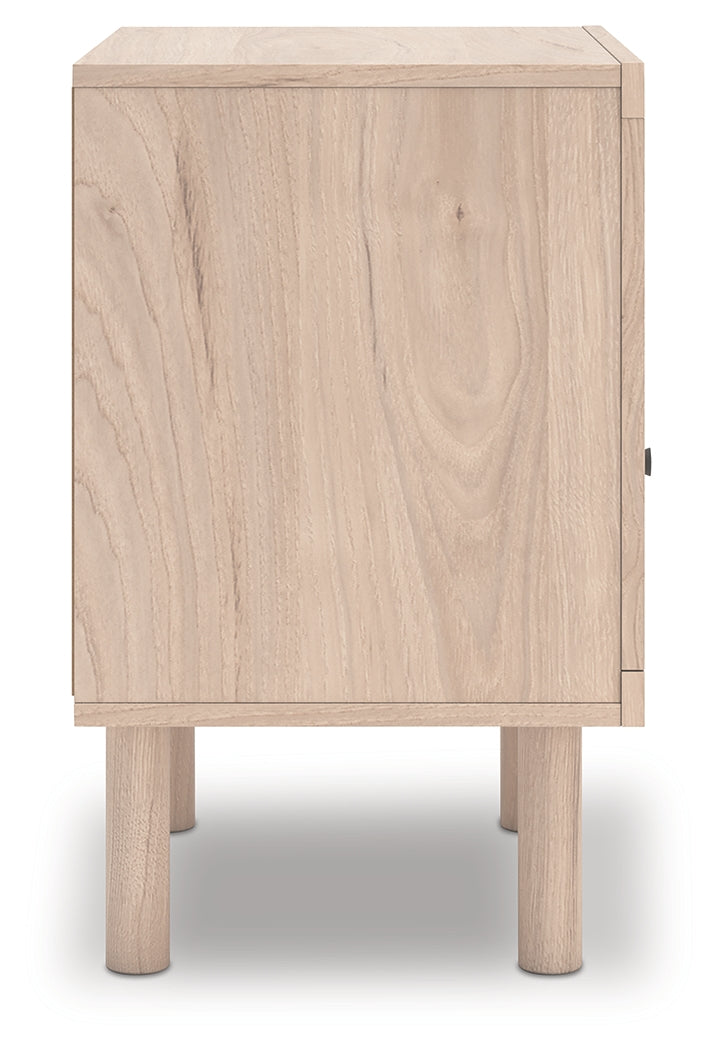 Arloster Tan Nightstand