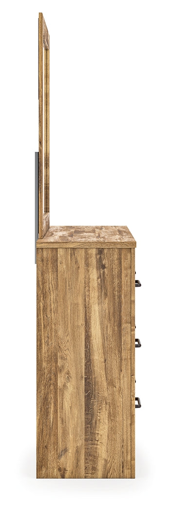 Maystonna Brown Dresser and Mirror